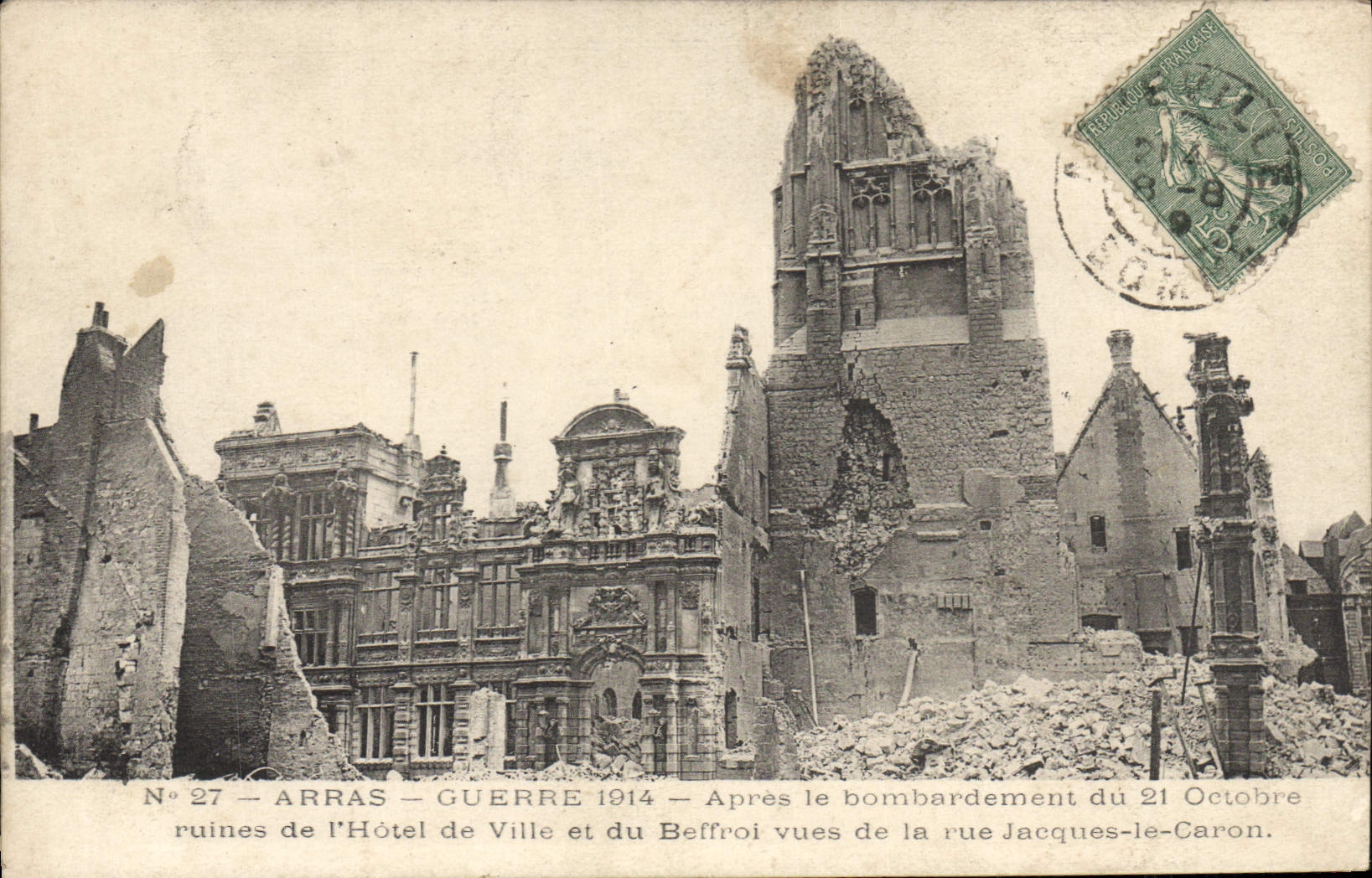 CPA Arras Ruines de l'hotel de ville et du beffroi Militaria