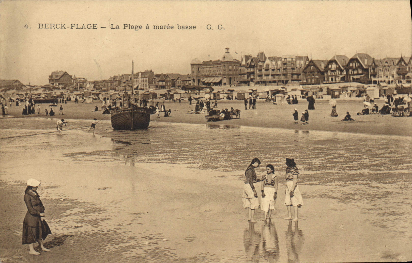 VINTAGE POSTCARD Berck Plage the Beach has Low tide