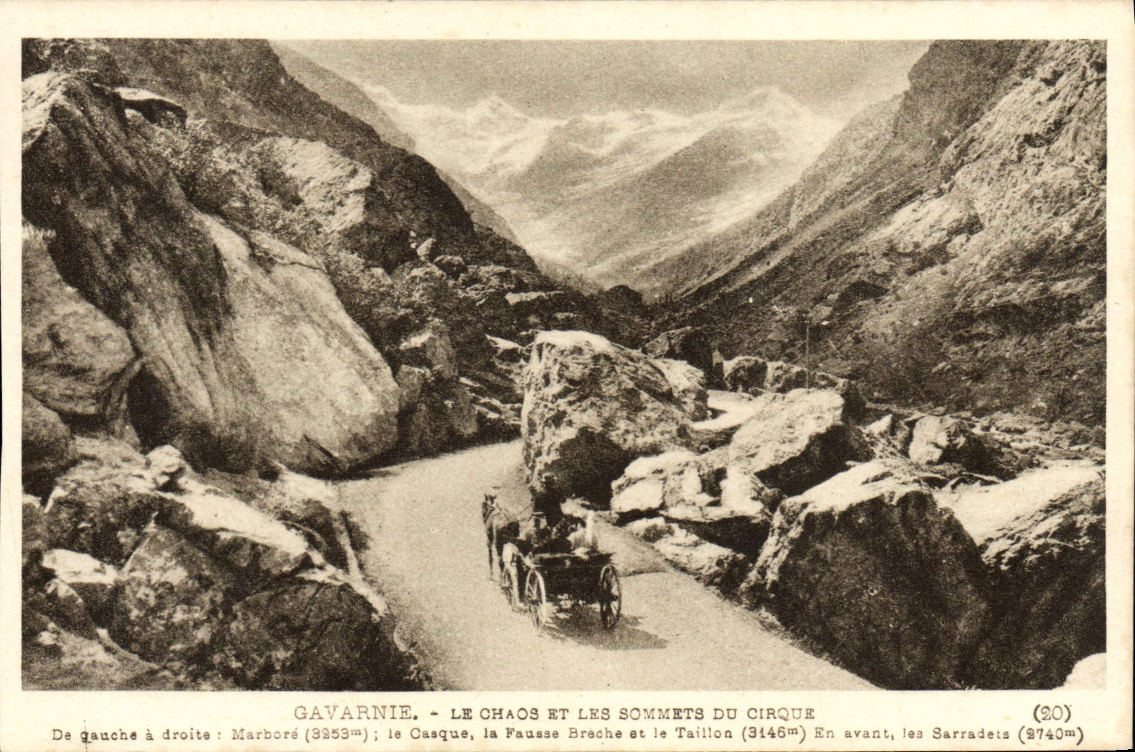 VINTAGE POSTCARD Gavarnie Cheos And Summits Of the Circus