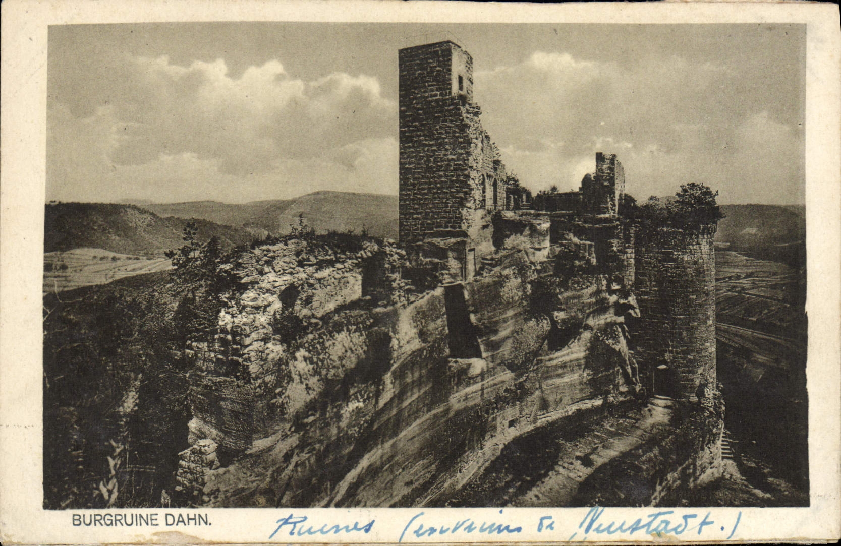 VINTAGE POSTCARD Burgruine Dahn