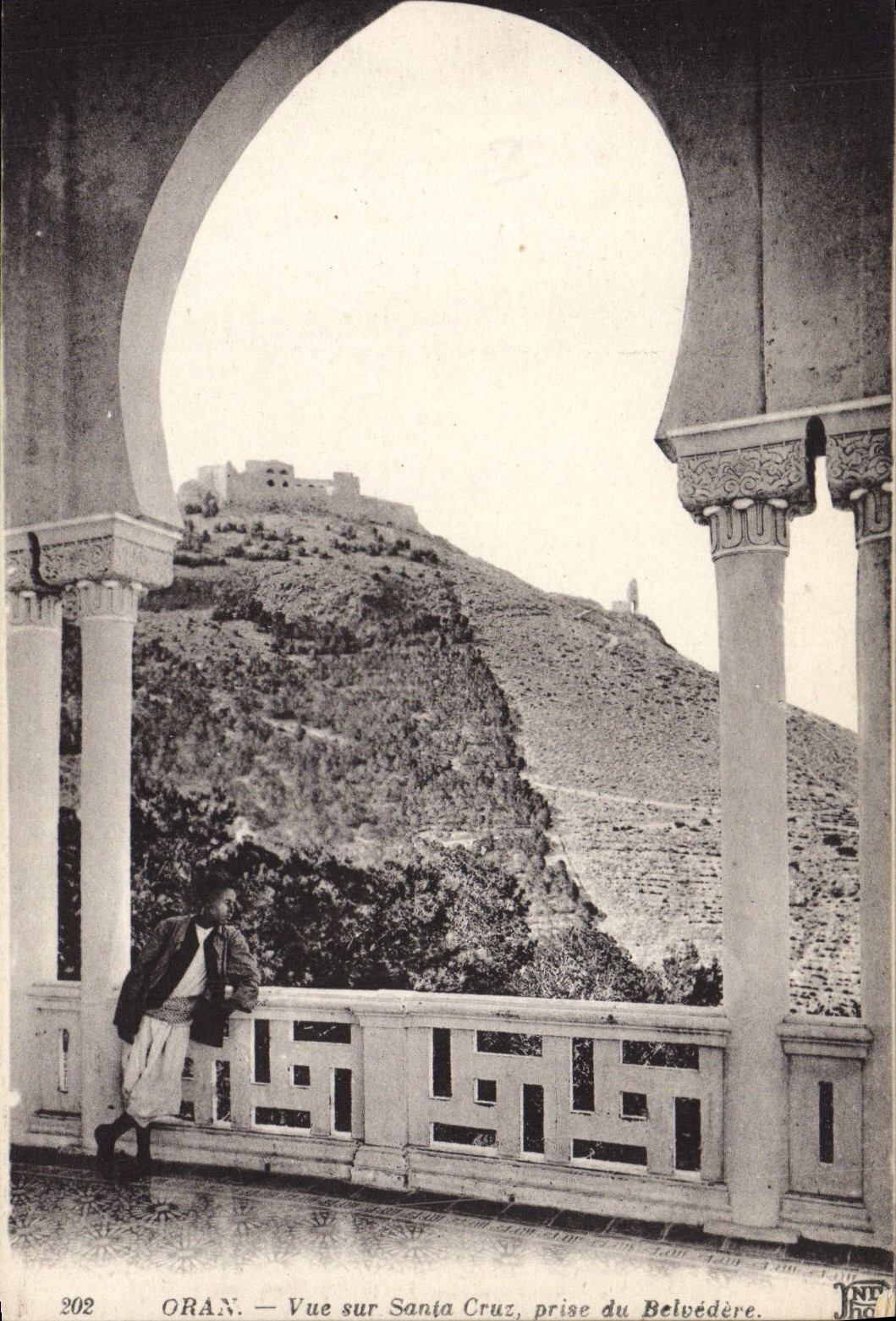 VINTAGE POSTCARD Oran Seen On Santa Cruz Taken of the View-point