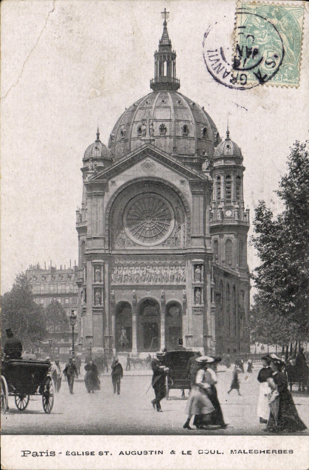 CPA Paris Eglise St Augustin Le boulevard Malesherbes