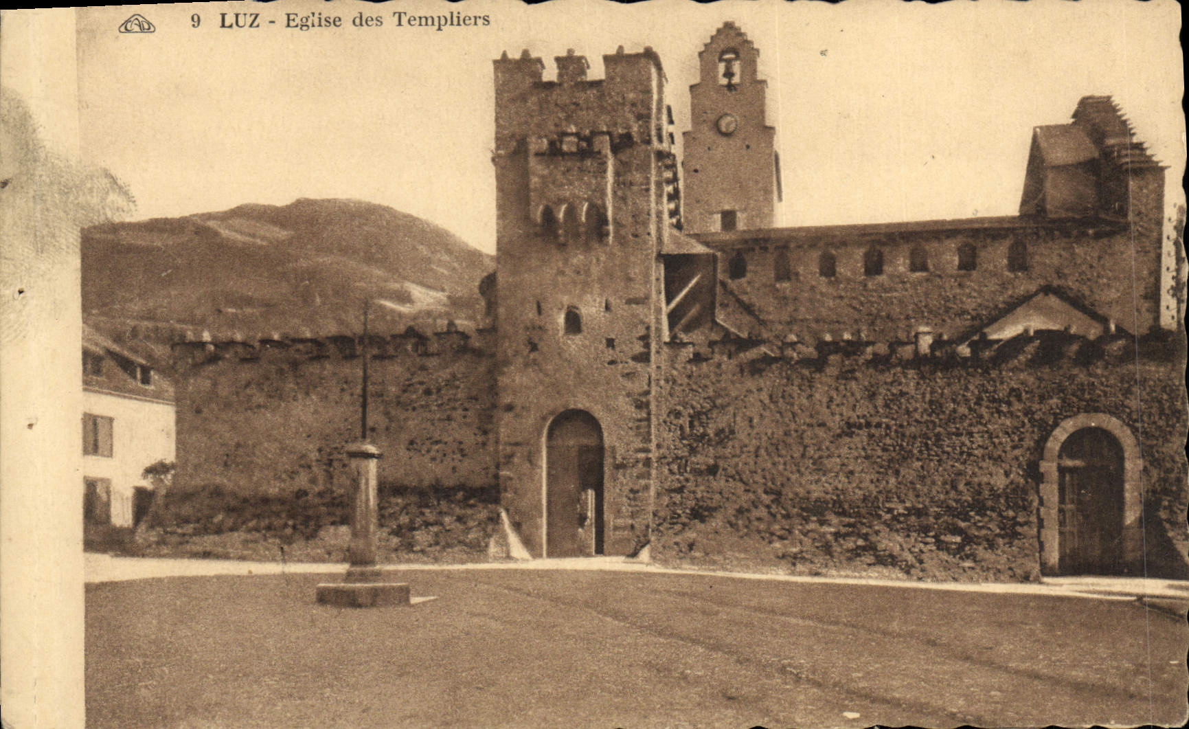 CPA Luz Eglise des Templiers
