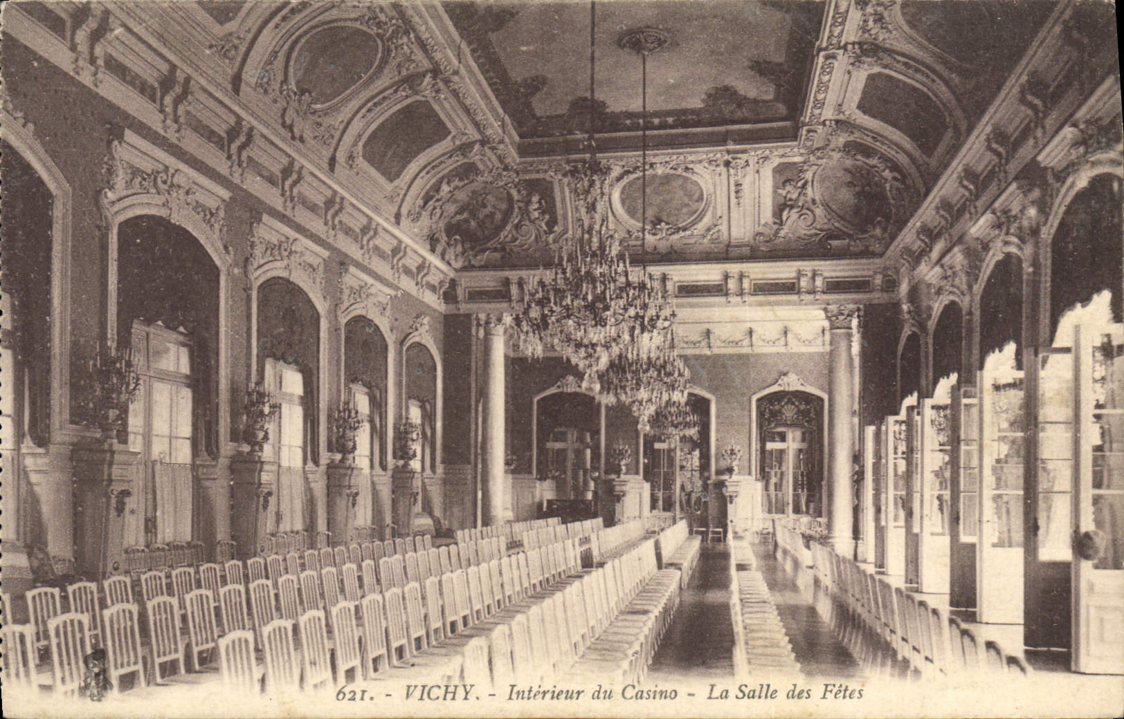 VINTAGE POSTCARD Interior Vichy of the Casino the Village hall