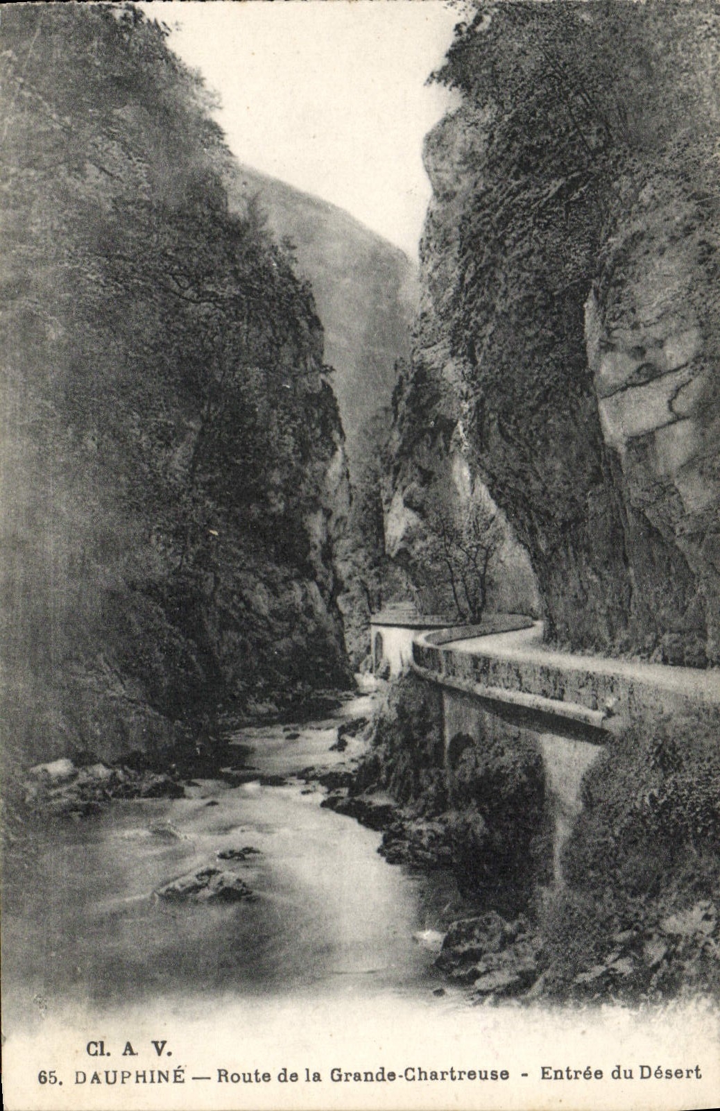 CPA Dauphine Route de la Grande Chartreuse Entree du Desert