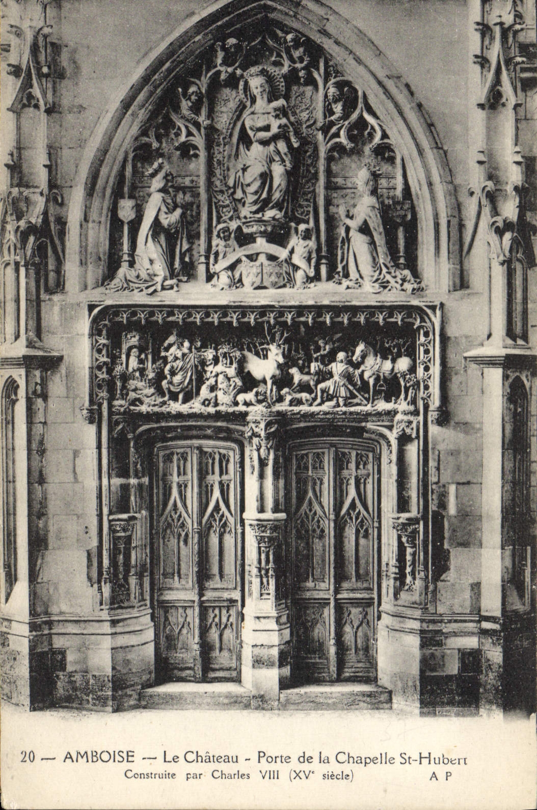 La POSTAL Amboise de la VENDIMIA el castillo lleva St Huberto de la cámara acorazada