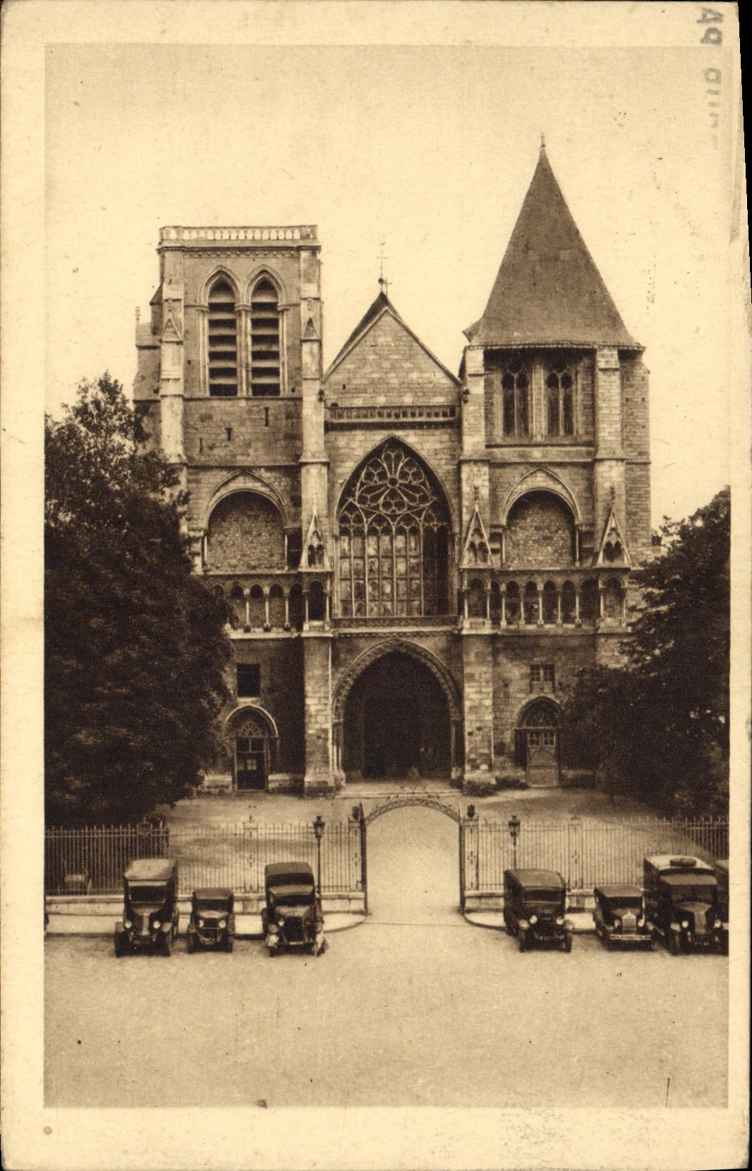 CPA Le Mans Notre Dame de la Couture