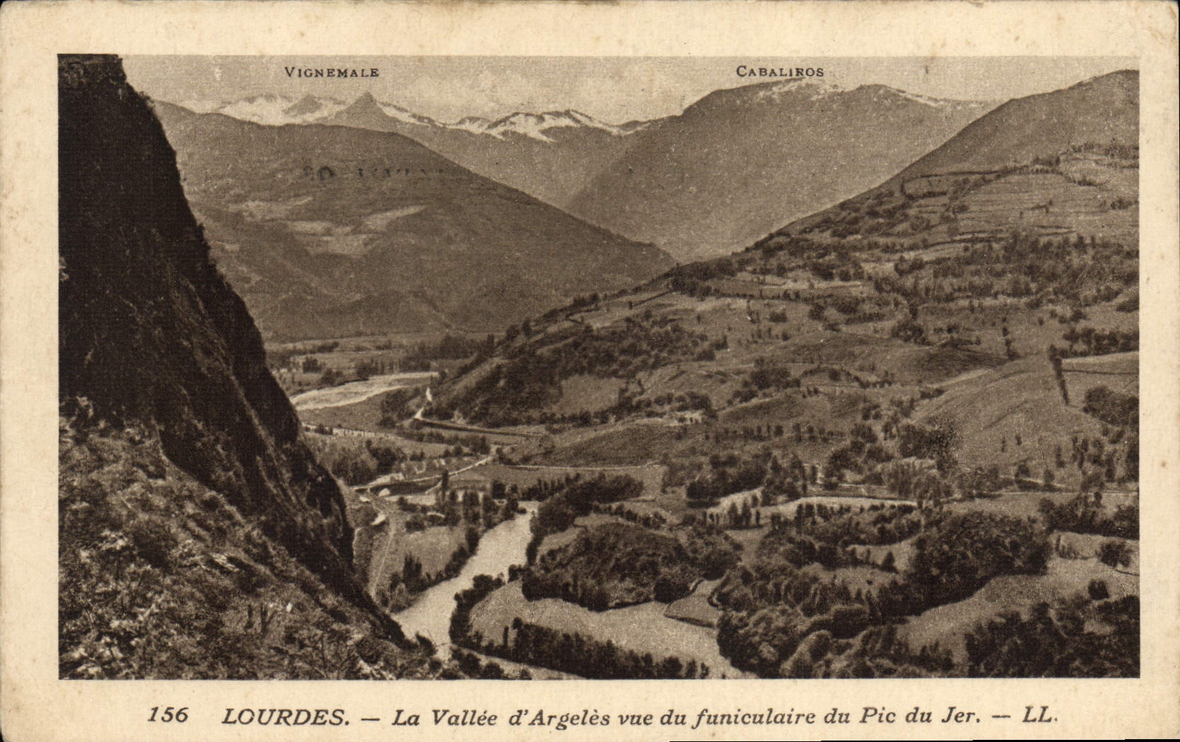 VINTAGE POSTCARD Heavy the Valley of Argles Seen Of the Funicular of the Peak Of Jer