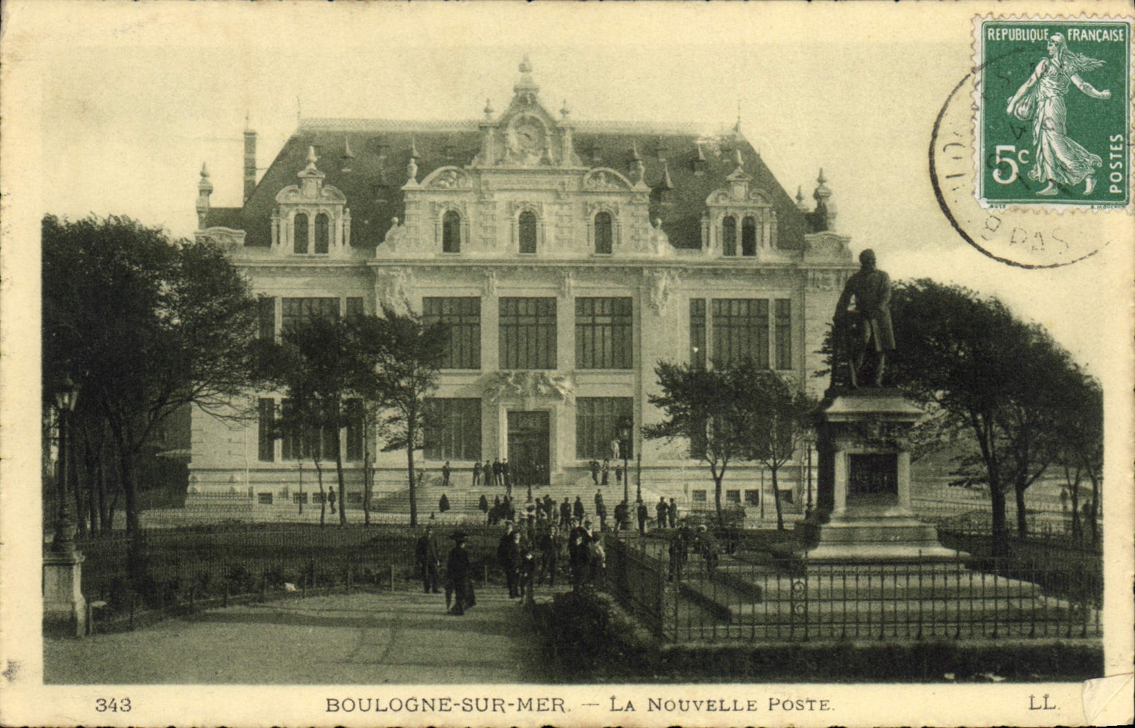 CPA Boulogne Sur Mer La Nouvelle Poste