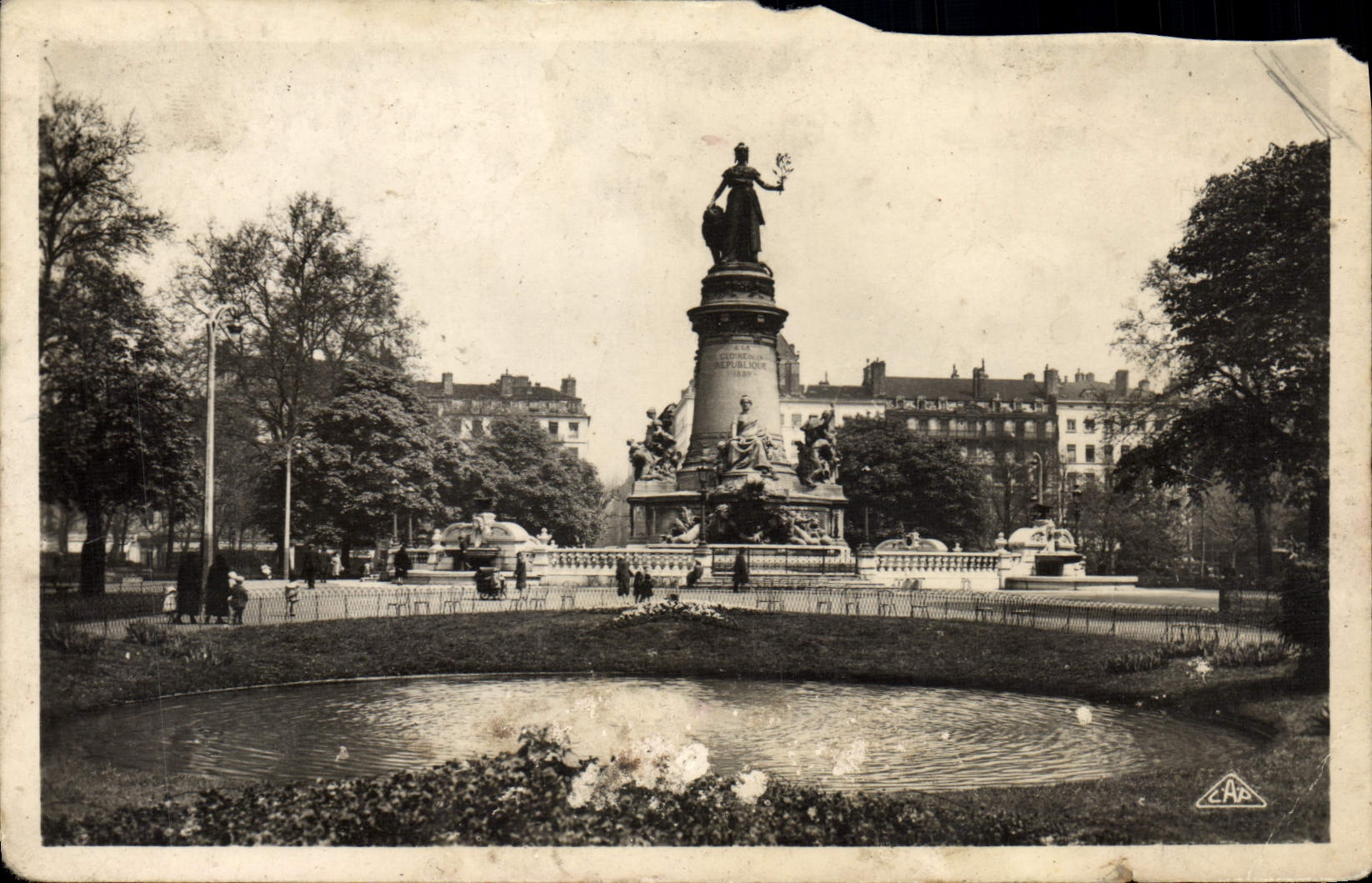 POSTAL MODERNA Lyon coloca Carnot