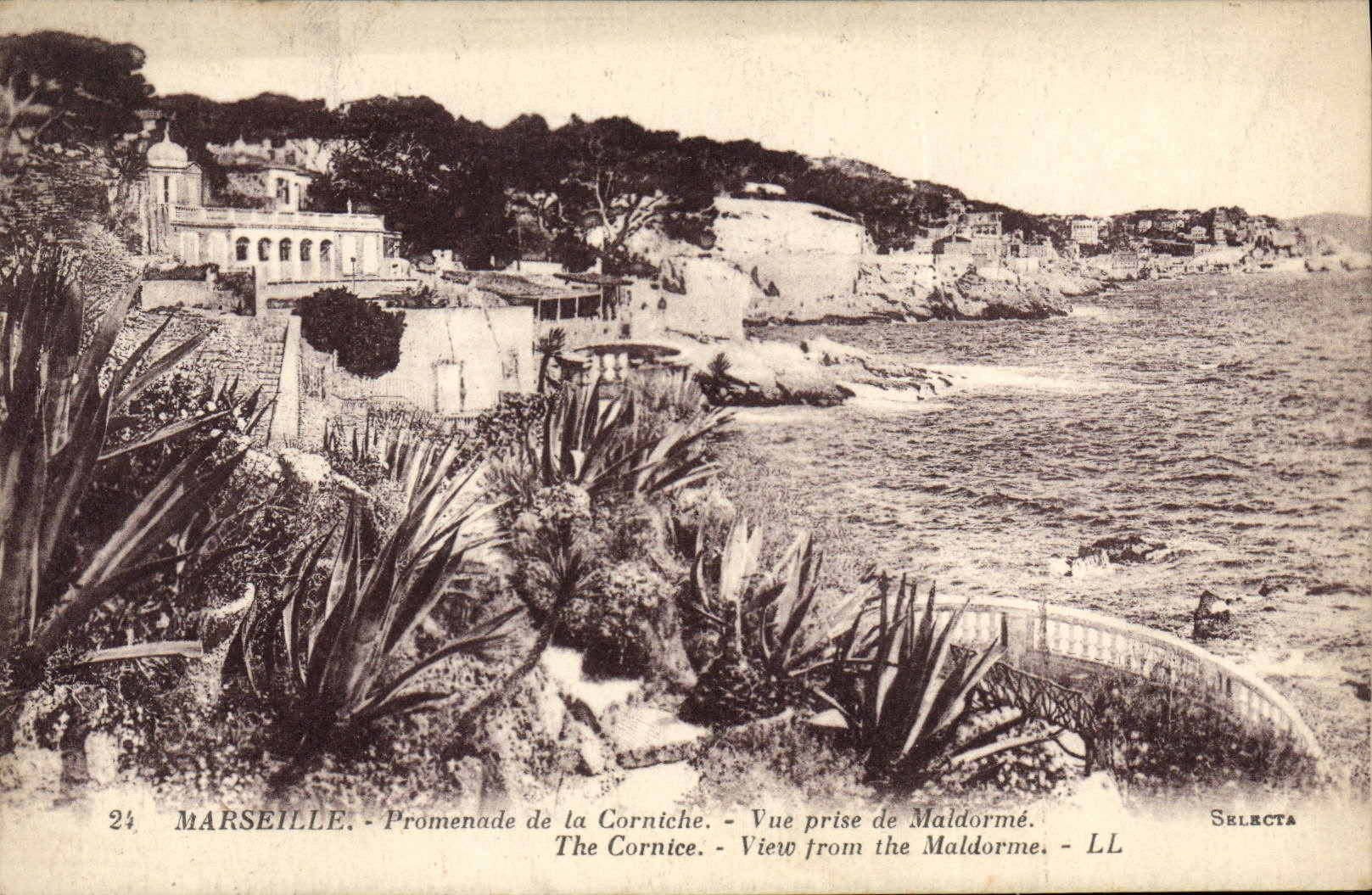 CPA Marseille Promenade De La Corniche Vue prise de la Maldorme