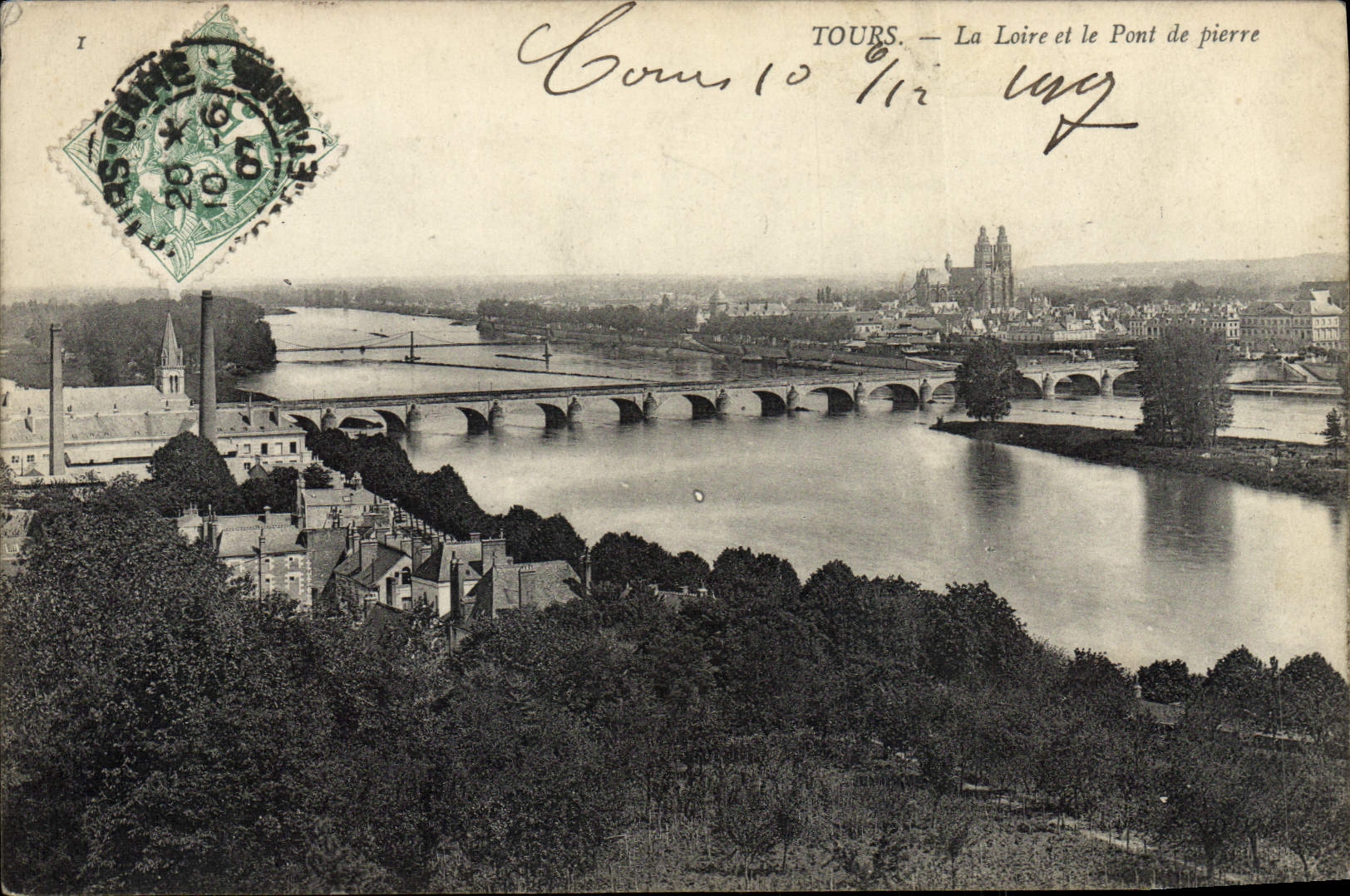 VINTAGE POSTCARD Tours the Loire And the Bridge Of Pierre