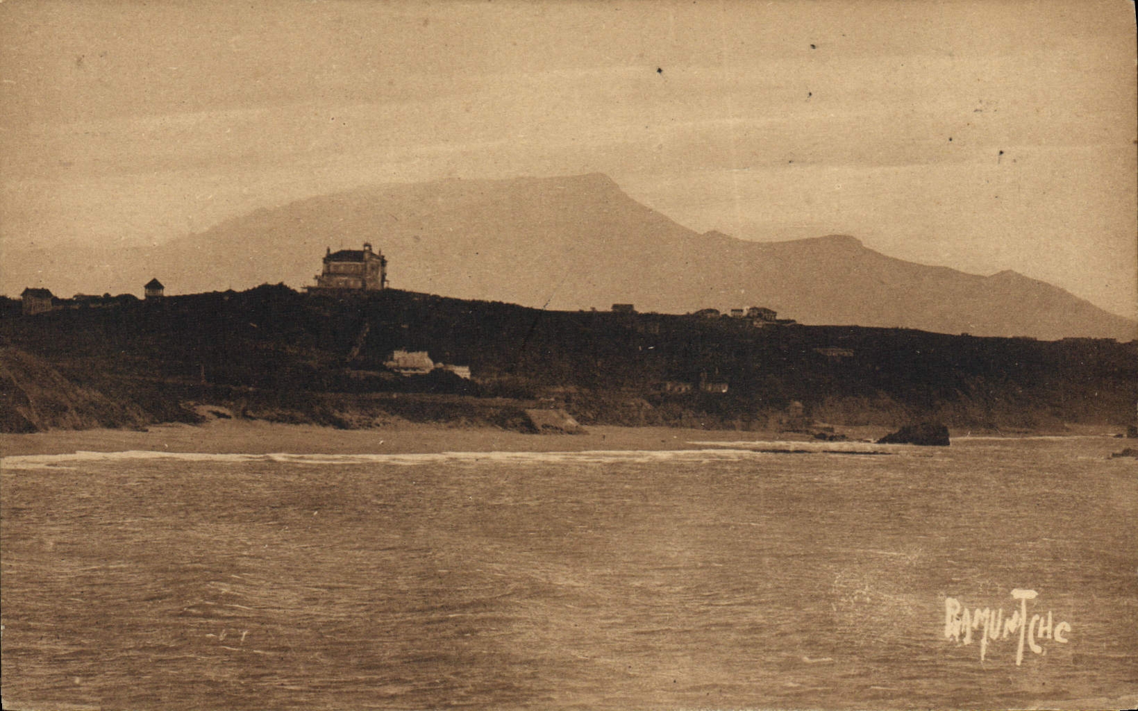 VINTAGE POSTCARD Rhune Seen Of Biarritz