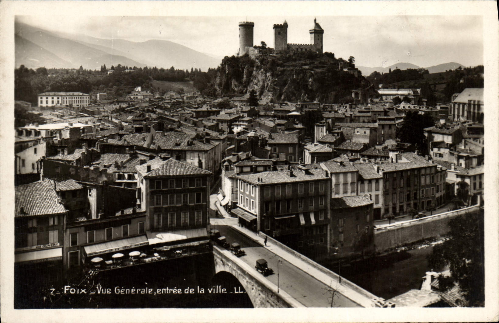 CPM Foix Vue Generale Entree de la Ville