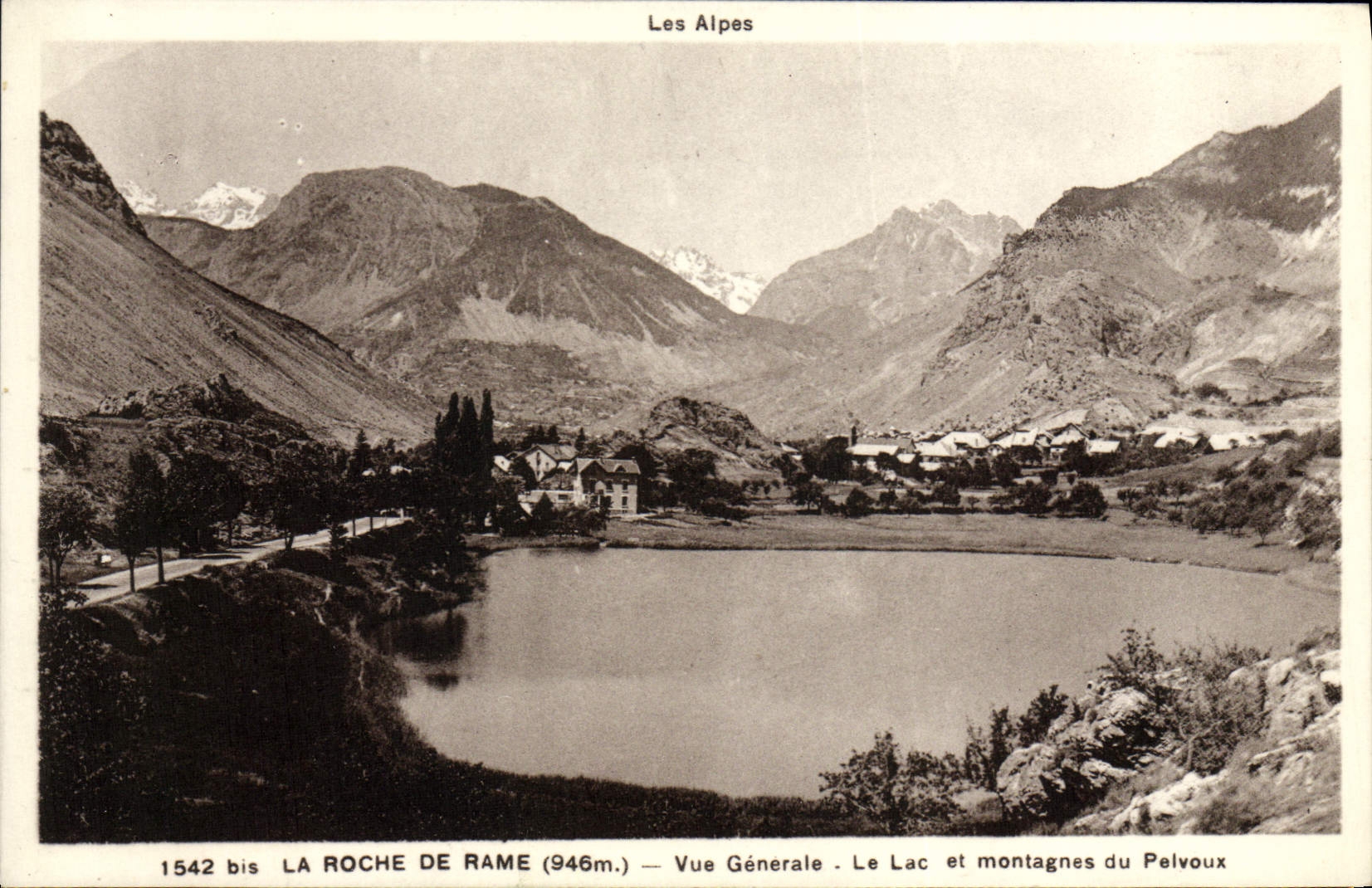 VINTAGE POSTCARD the Rock Of Oar View the lake and mountains of Pelvoux