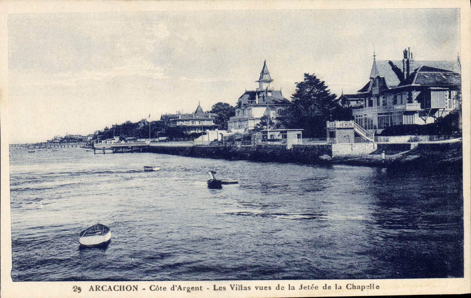 VINTAGE POSTCARD Arcachon Dimensions Money the villas seen of the pier of the vault
