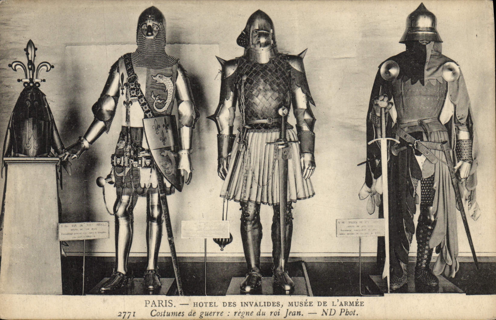 VINTAGE POSTCARD Paris Hotel Of the Invalids Museum Of the Costumes army of war reigns of king Jean Militaria
