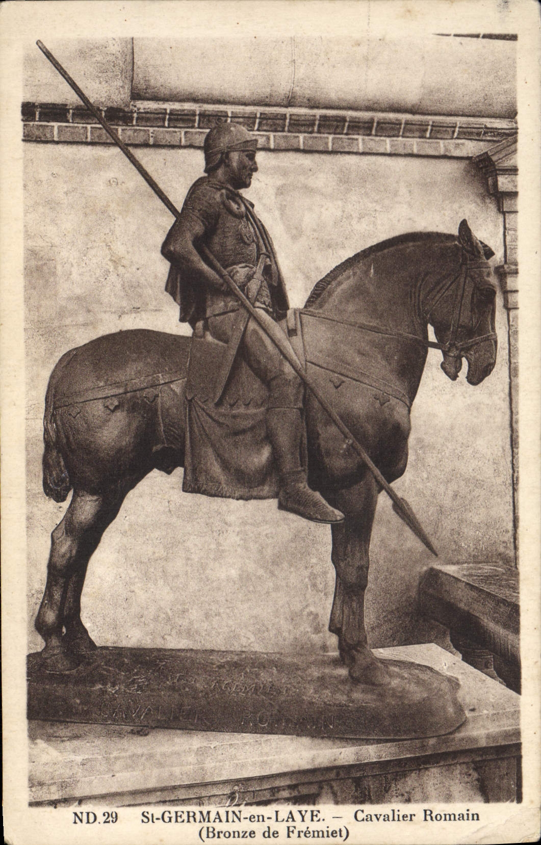 VINTAGE POSTCARD German St In Bush hammer Romain Rider Bronzes of Fremiet