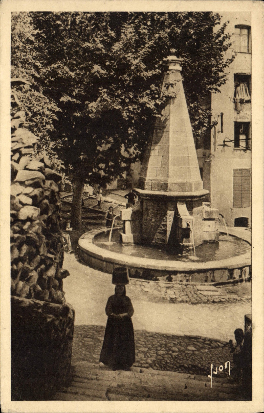 VINTAGE POSTCARD Corsica Corte Fountain Of the Four Guns Corsica