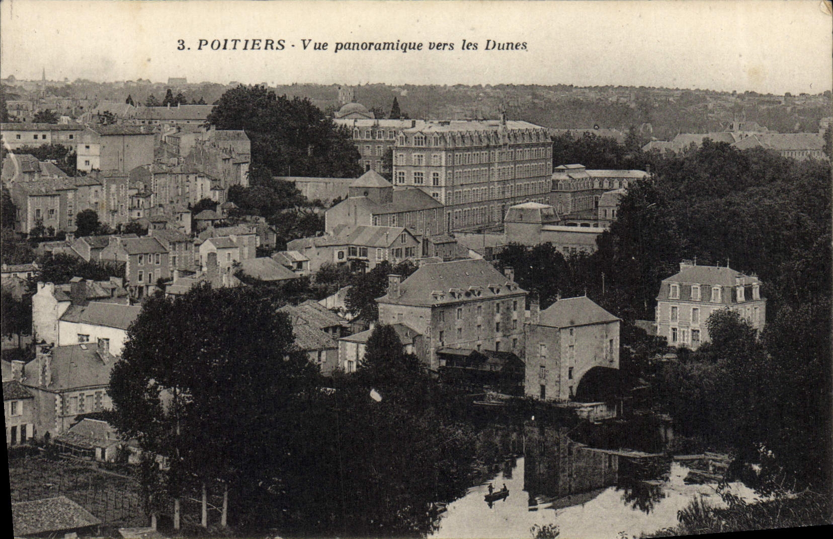 CPA Poitiers Vue Panoramique Vers les Dunes
