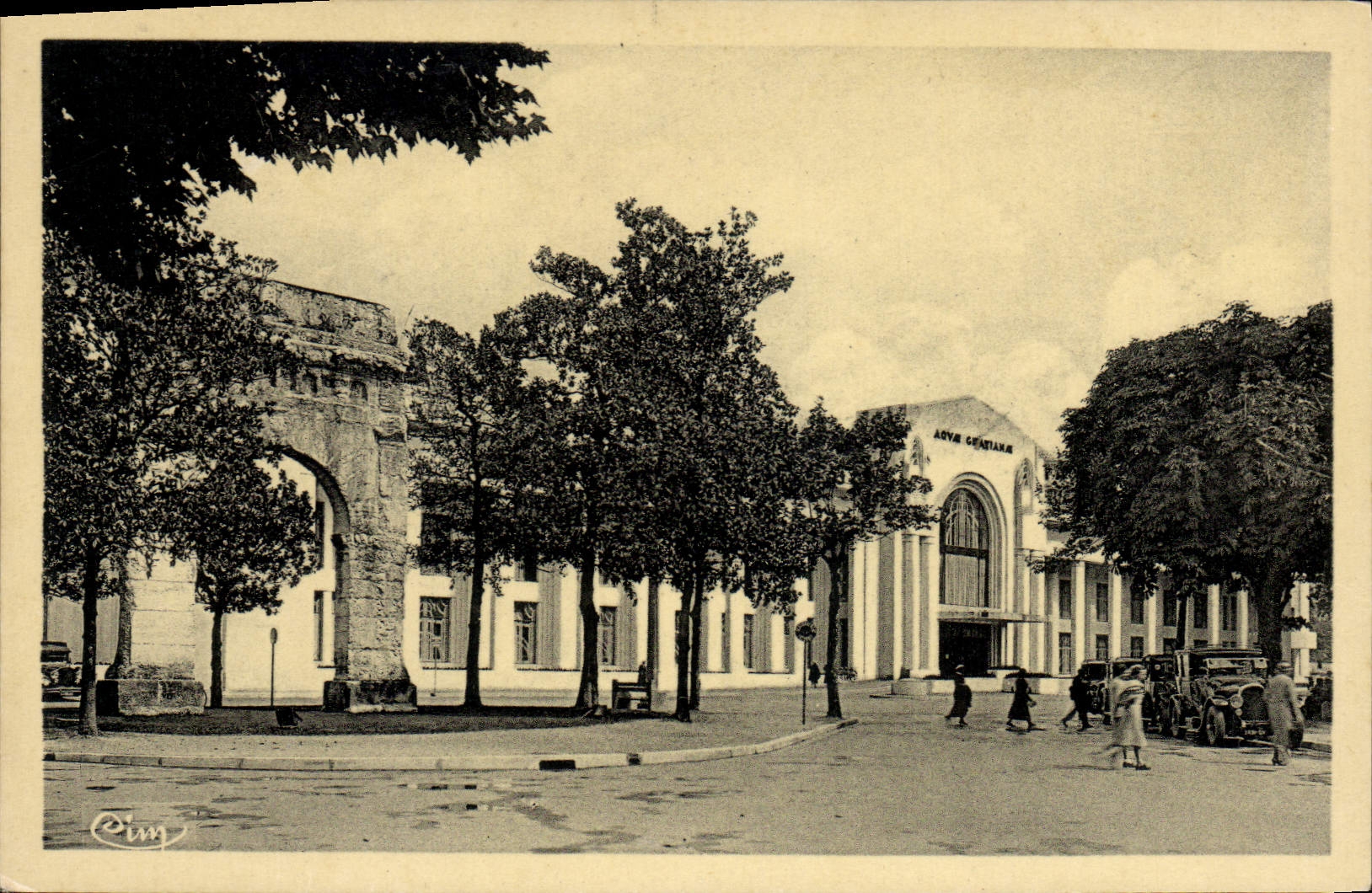 CPA Aix Les Bains Le Nouvel Etablissement Thermal et l'arc de Campanus