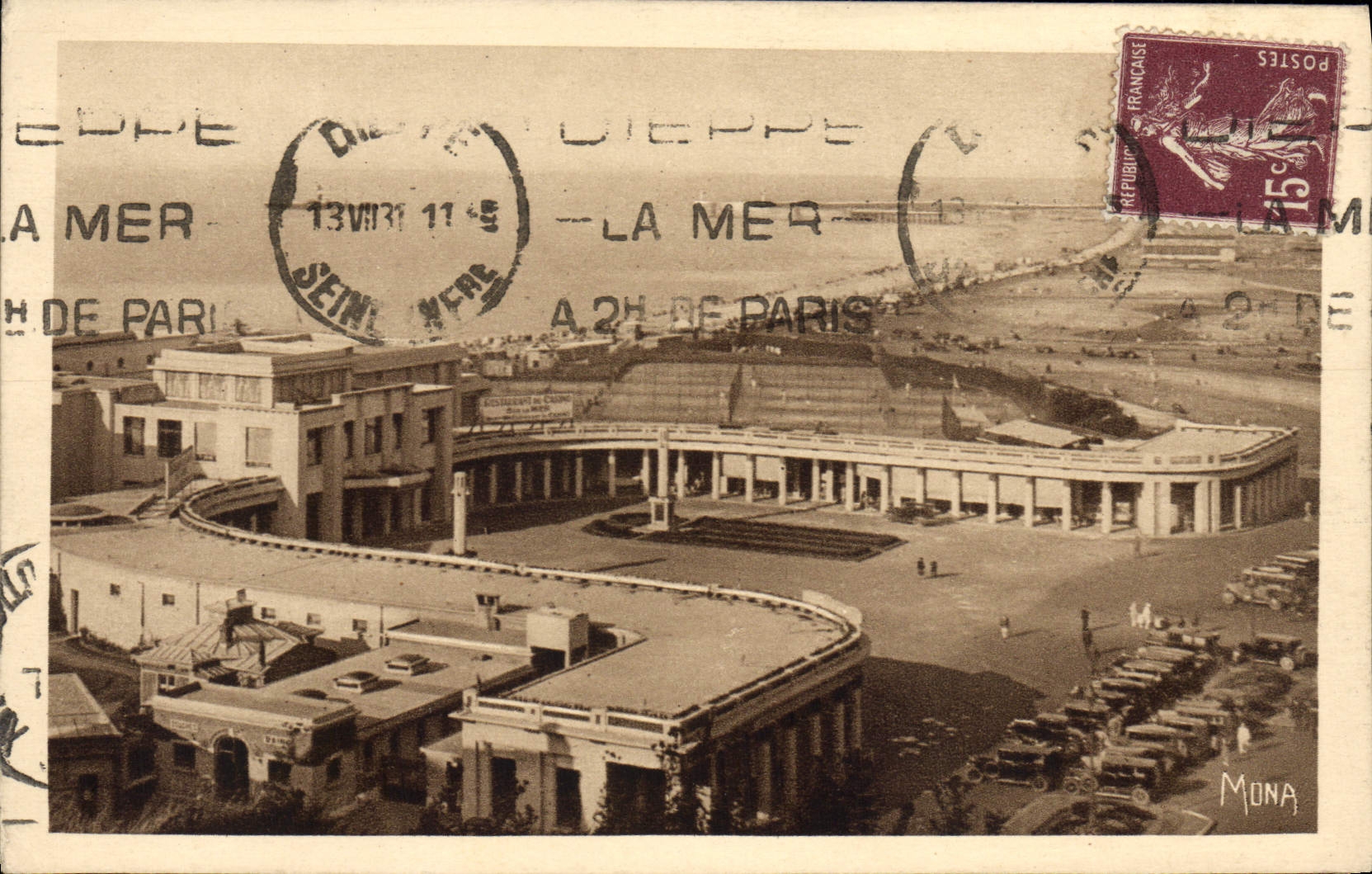 CPA Deieppe L'Esplanade Les Arcades et l'entree principale du casino
