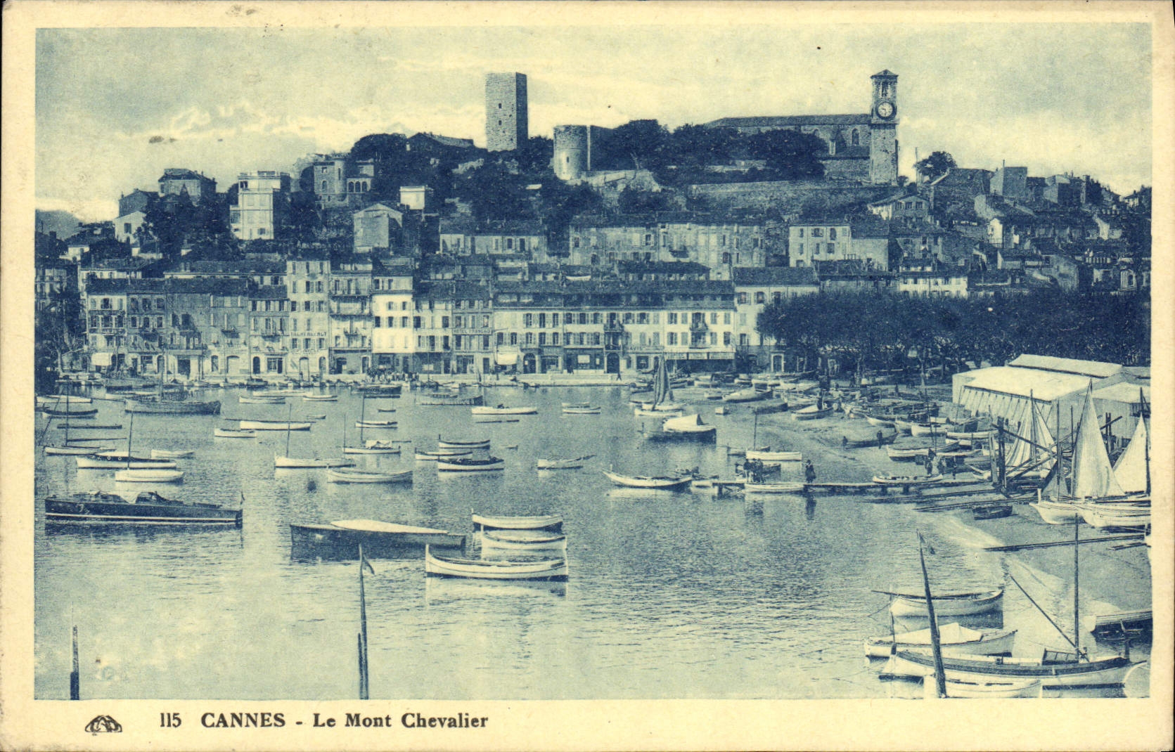 CPA Cannes Le Mont Chevalier Bateaux