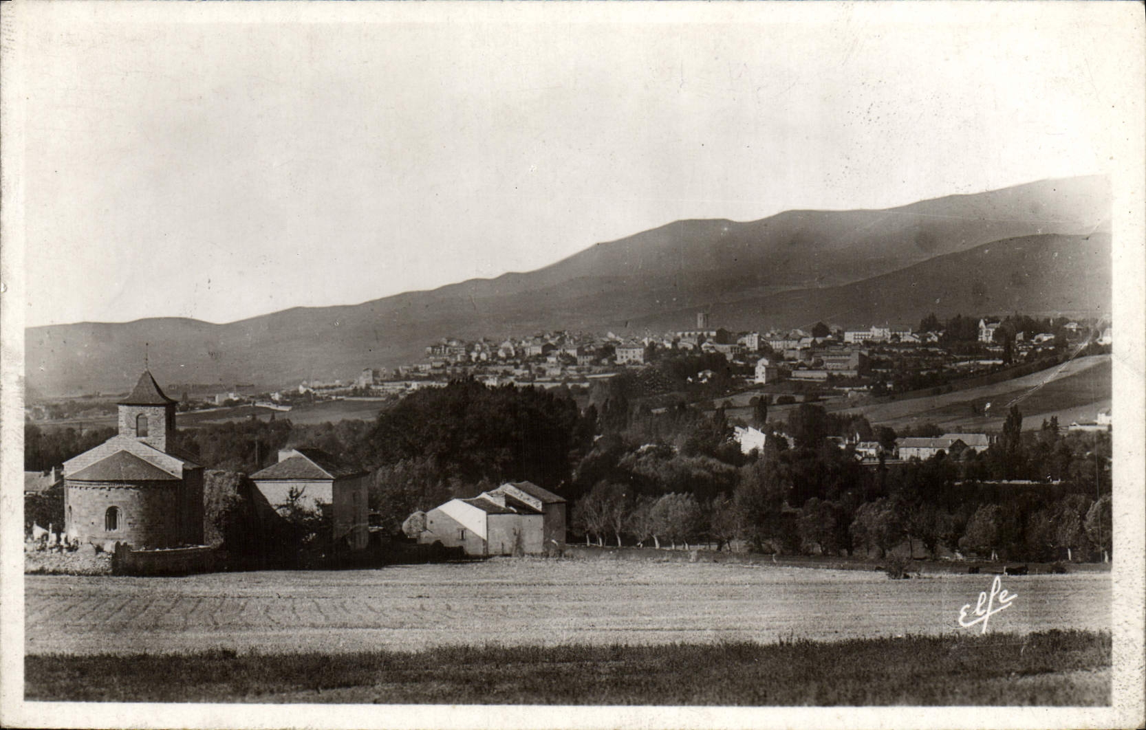 CPM Pyrenees Ocean Bourg Madame Vue Generale