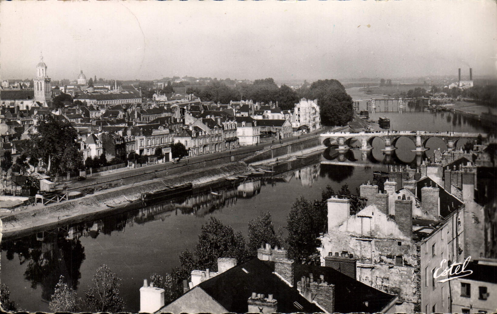 CPM Angers Vue Generale 