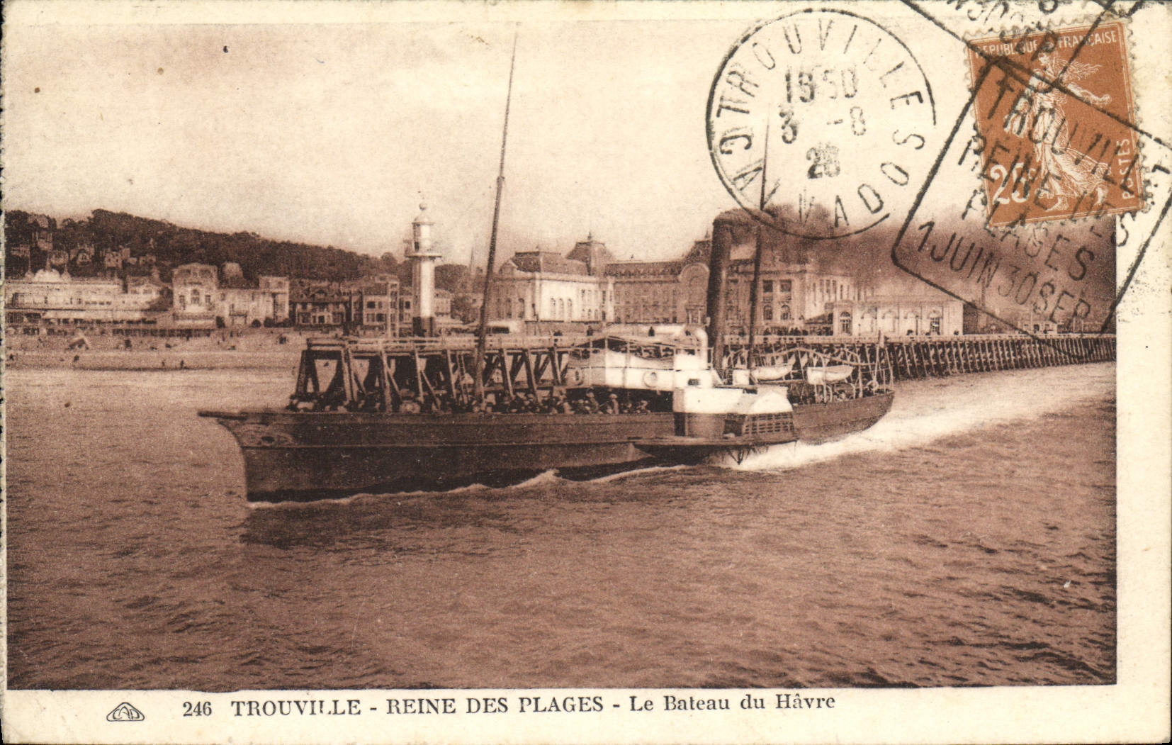 CPA Trouville Reine Des Plages La Bateau Du Havre