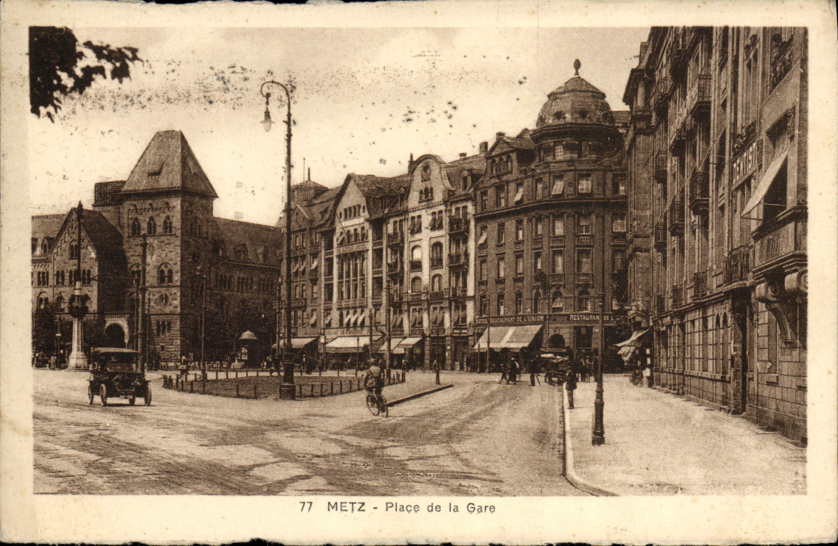 CPA Metz Place De La Gare