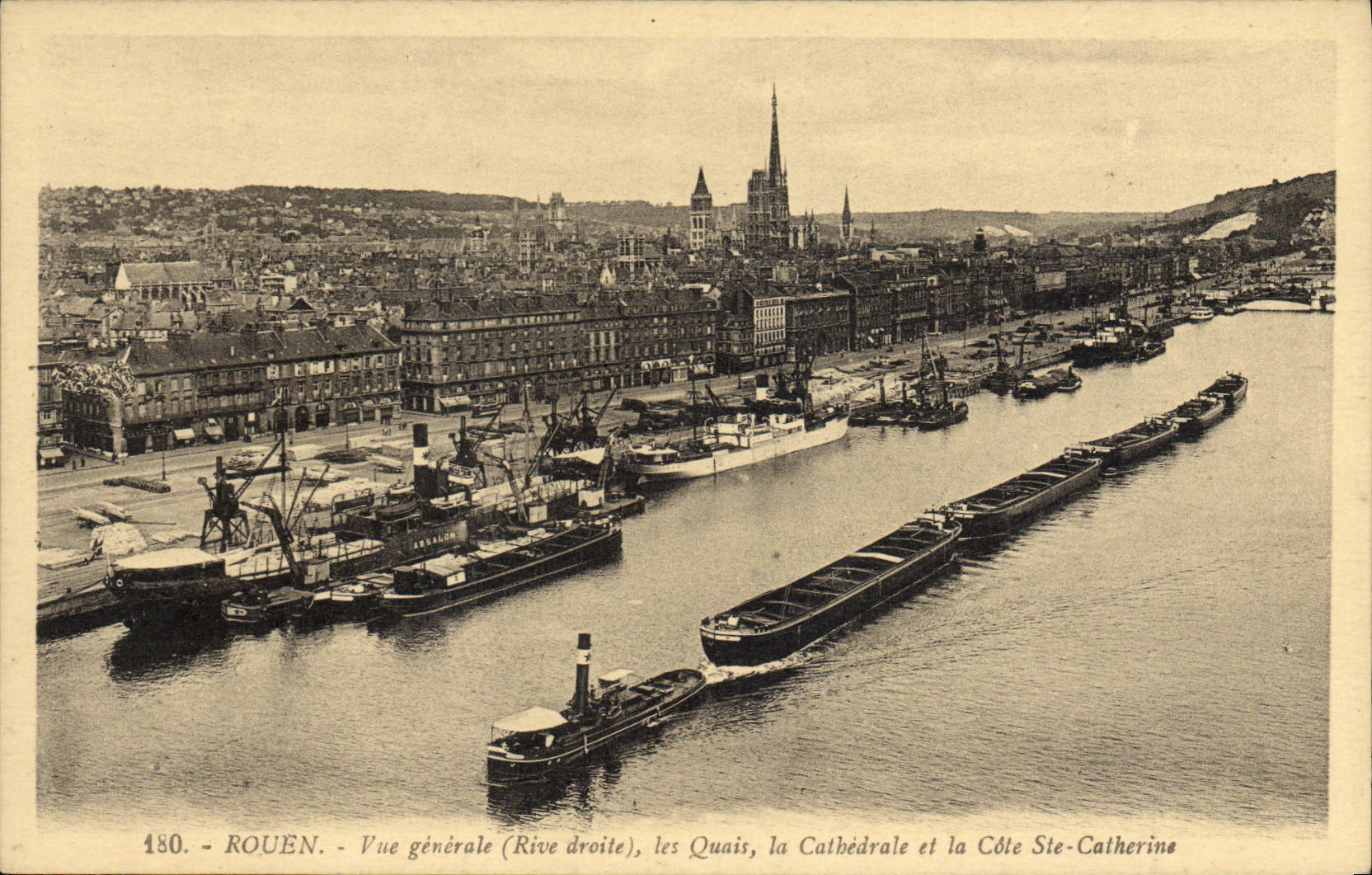 CPA Rouen Vue Generale Les Quais La cathedrale et la Cote Ste Catherine Bateau Peniche