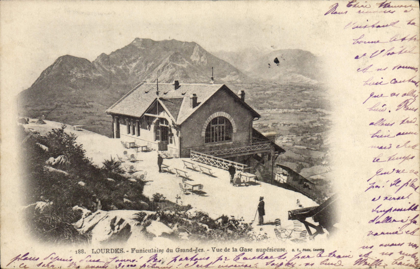 Funicular pesado de la POSTAL de la VENDIMIA de Jer grande visto de Gase más arriba