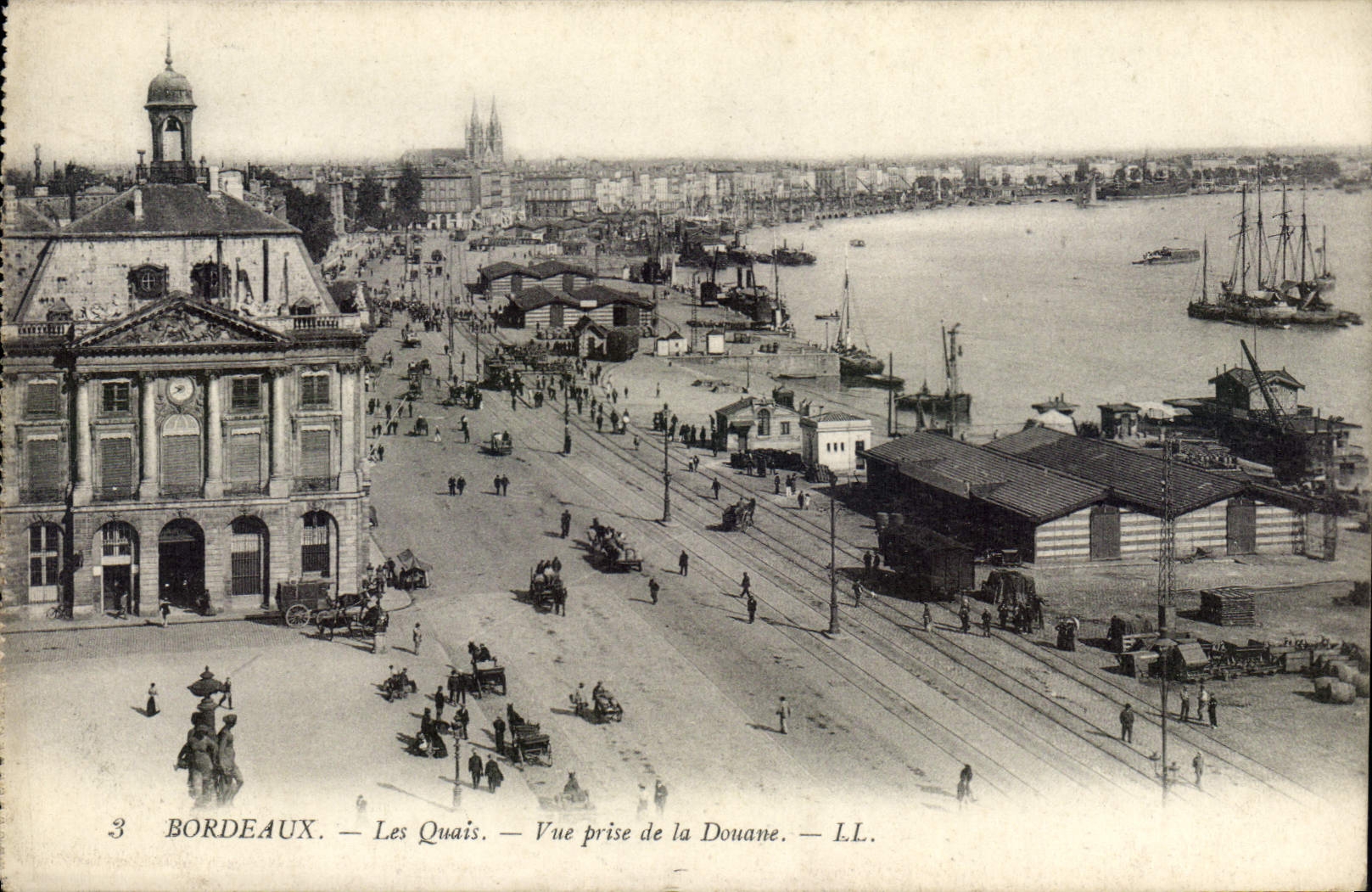 CPA Bordeaux Les Quais Vue Prise De La Douane