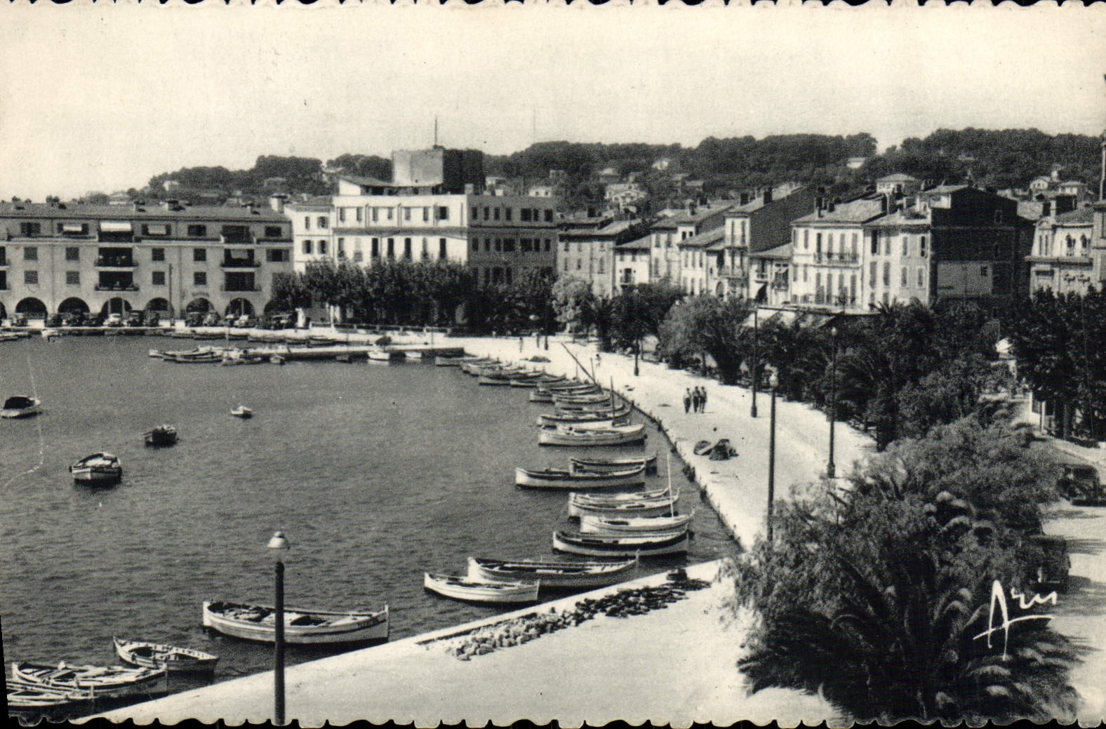 CPM Sanary Vue Generale