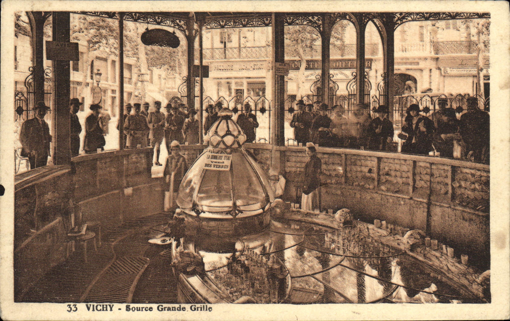 VINTAGE POSTCARD Vichy Source Large Roasts