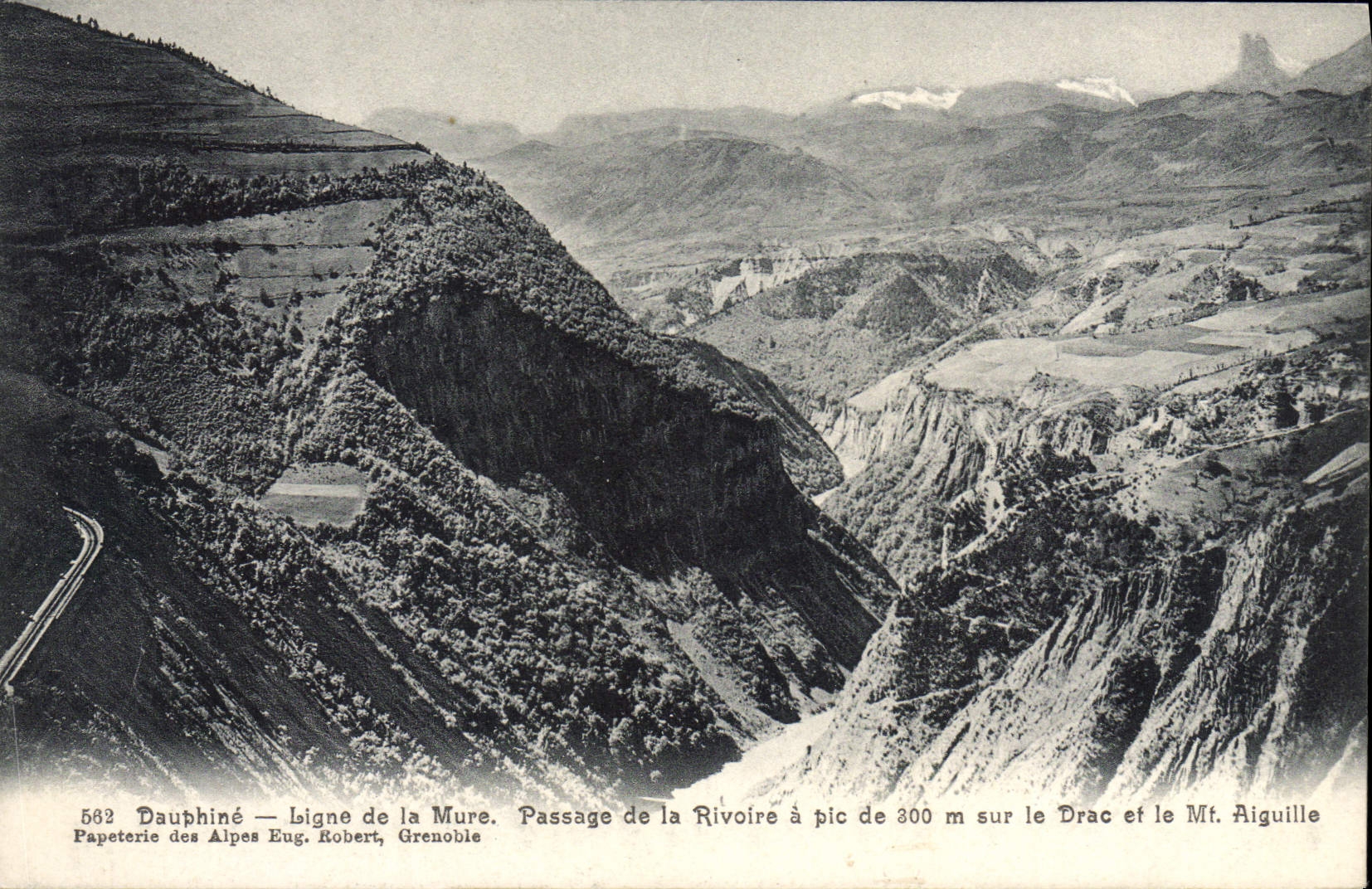 CPA Dauphine Ligne De La Mure Passage de la Rivoire a pic sur le Drac et le Mt Aiguille 