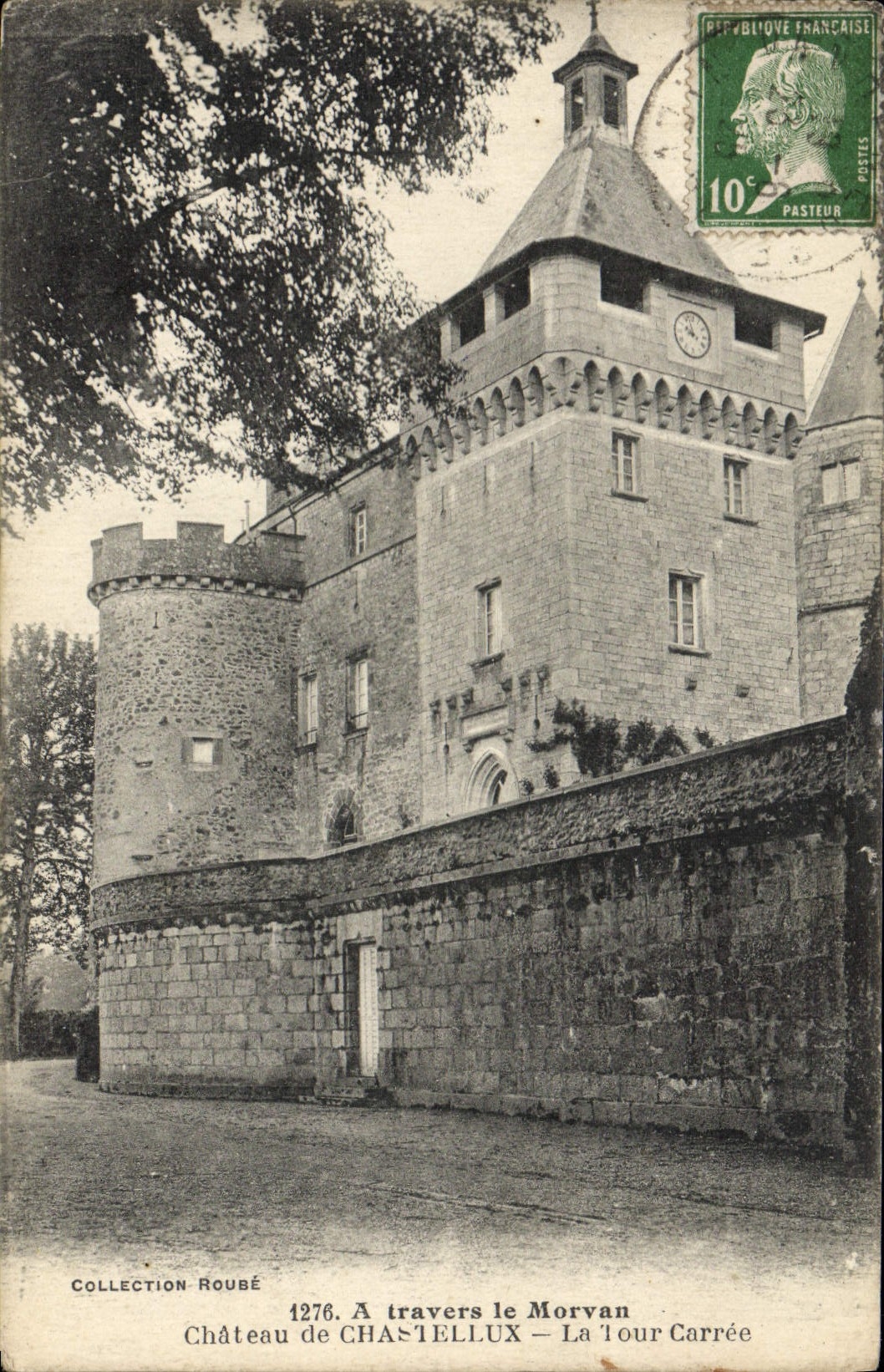 CPA Chateau de Chastellux La Tour Carree