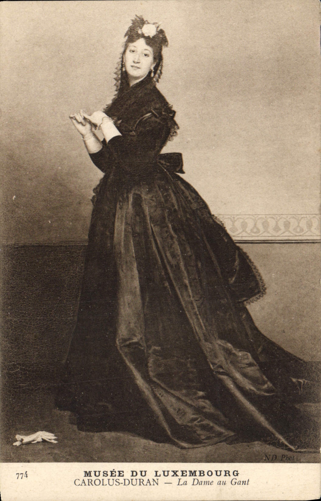 VINTAGE POSTCARD Musee Of Luxembourg Paris Carolus Duran Al rams with the glove