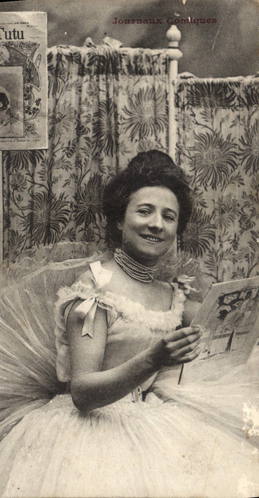 VINTAGE POSTCARD Fantaisie Woman Tutu Dances