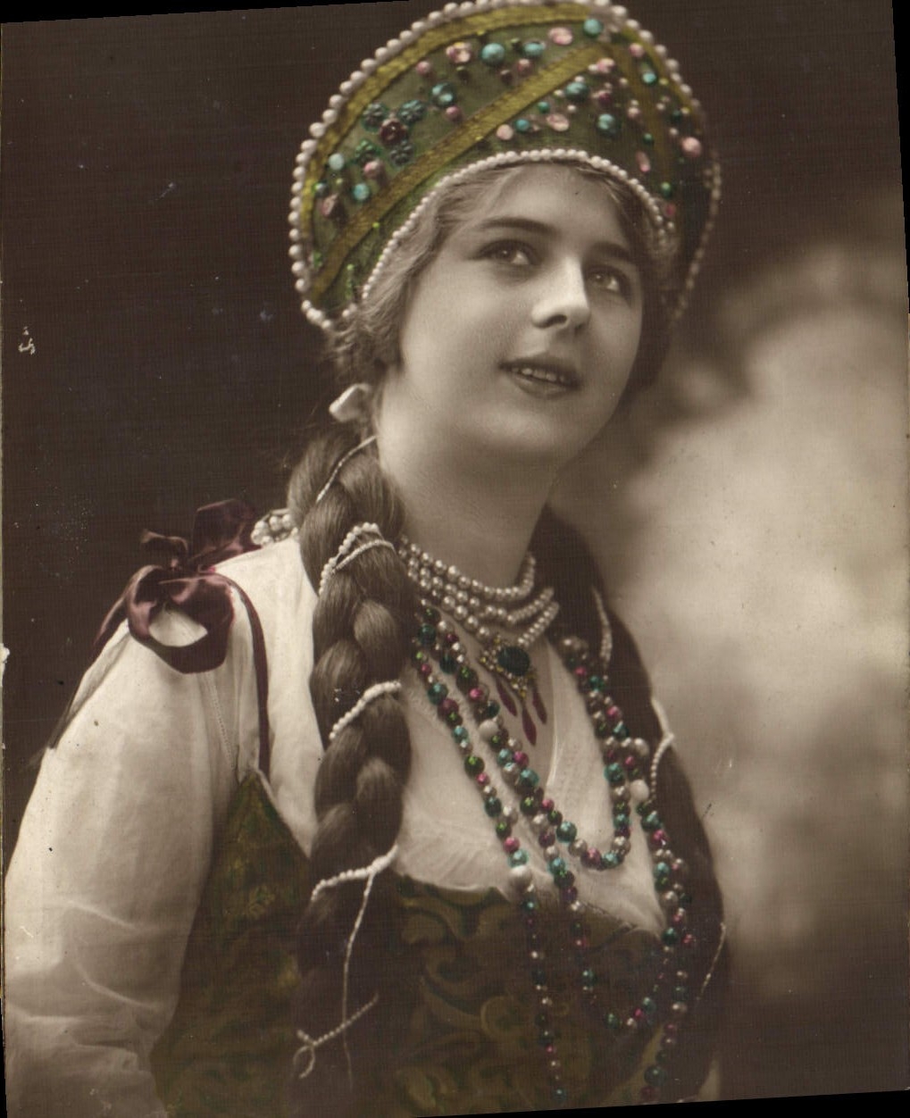 VINTAGE POSTCARD Fantasy Woman the allied one