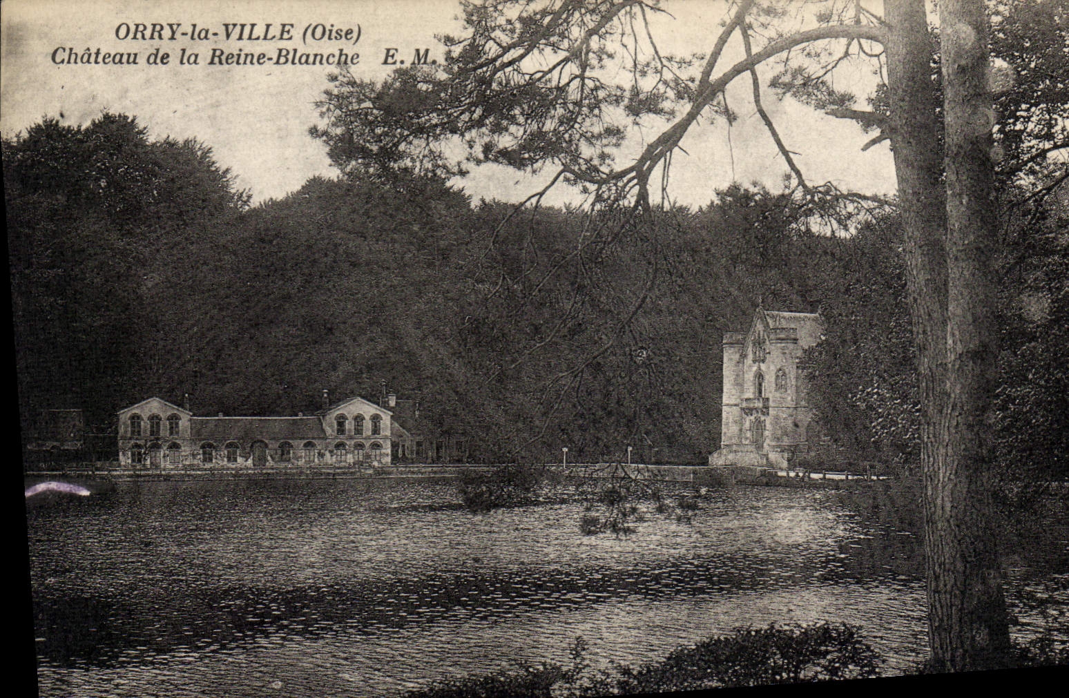 CPA Orry la Ville Chateau de la Reine Blanche