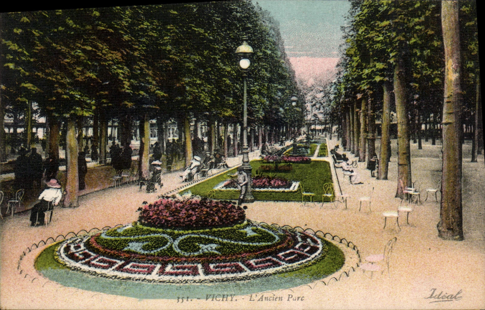 CPA Vichy L'Ancien Parc