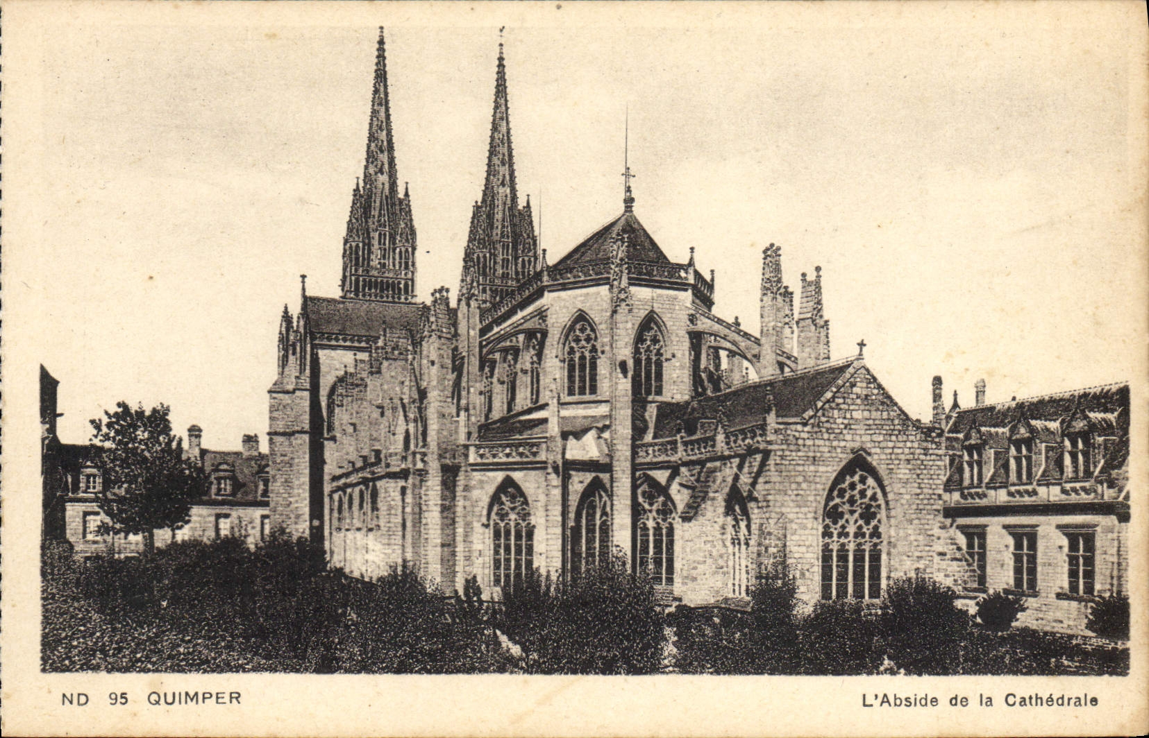 VINTAGE POSTCARD Quimper the Apse of the Cathedral