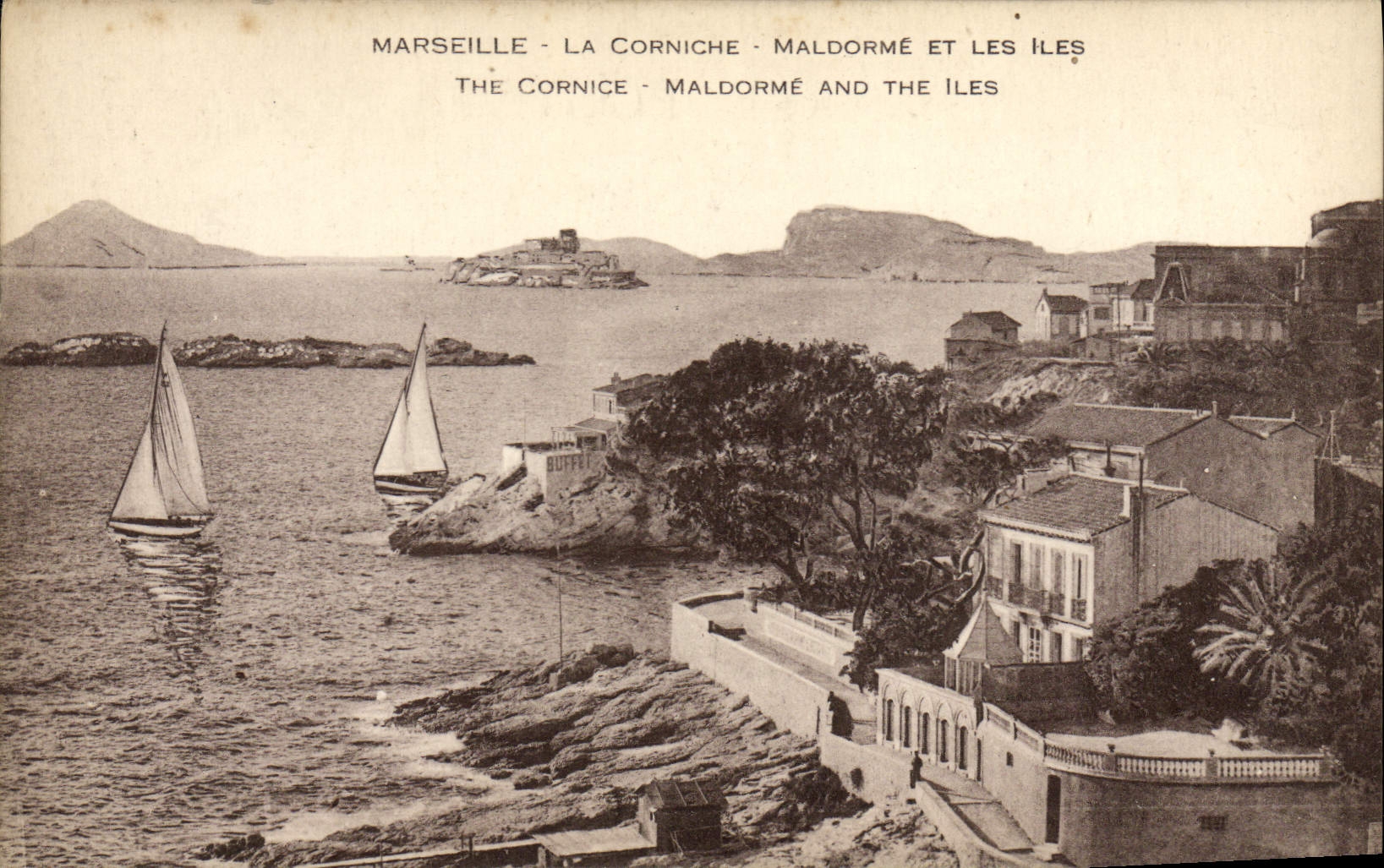 CPA Marseille La Corniche Maldorme Et les Iles
