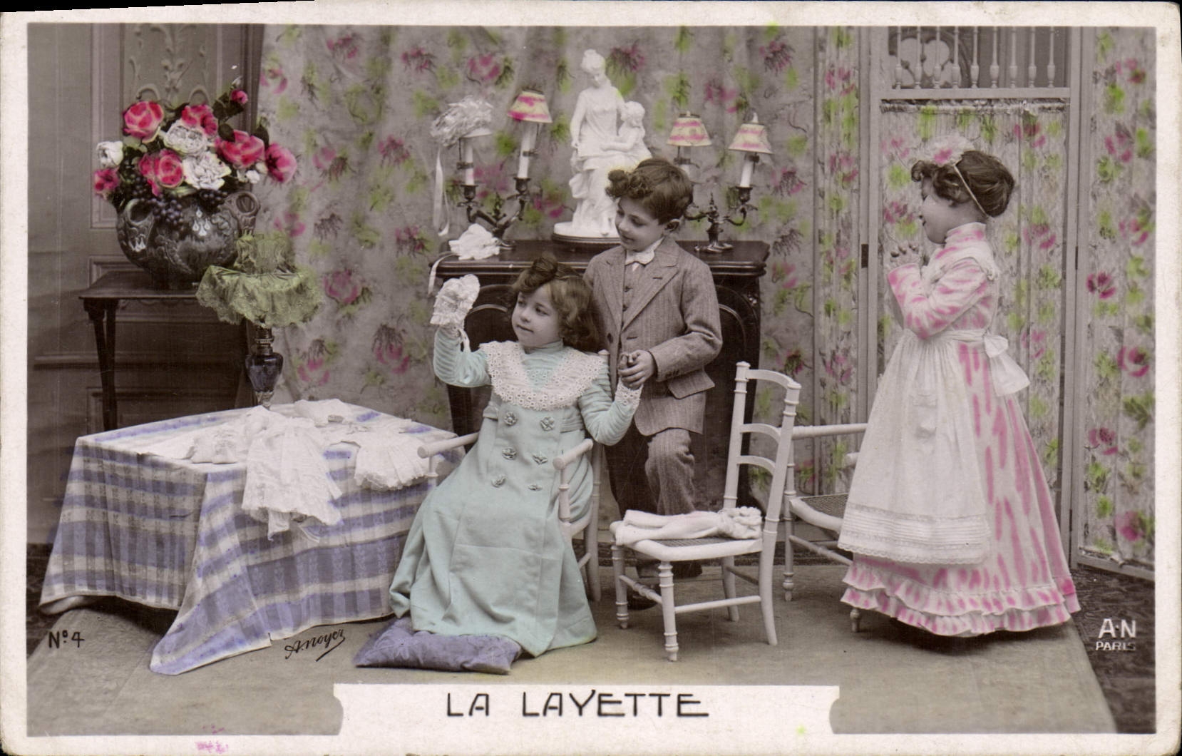 VINTAGE POSTCARD Fantasy Children Thin layer