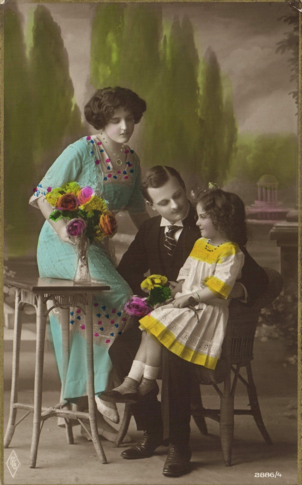 CPA Fantaisie Femme Enfant