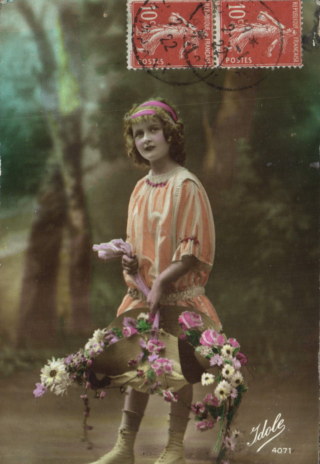 VINTAGE POSTCARD Fantasy Child Flowers