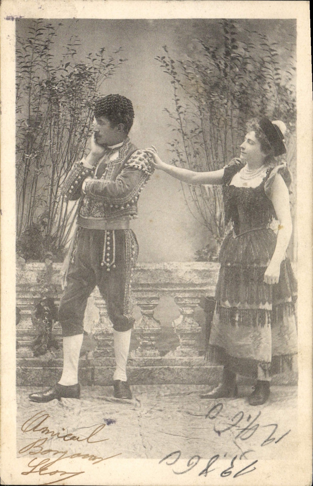 VINTAGE POSTCARD Fantasy Woman Torrero Bullfight