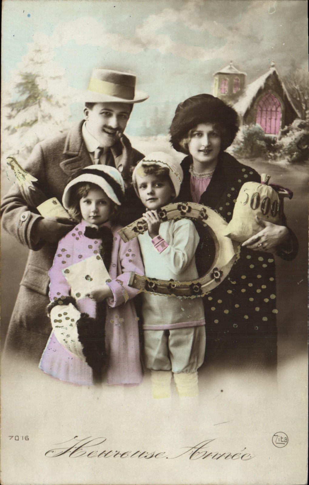 CPA Fantaisie Femme Enfants Fer a cheval